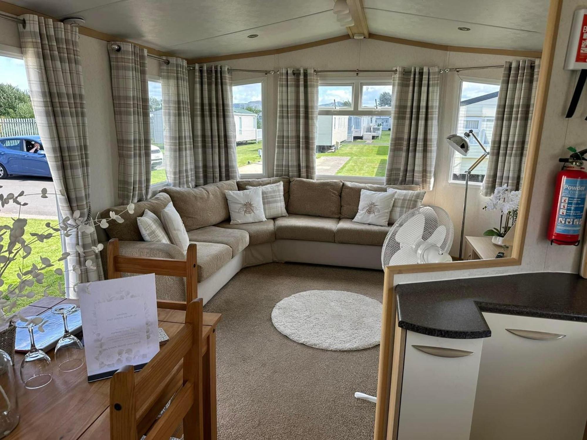 Marine Getaways Caravan Hire Rhyl Buitenkant foto
