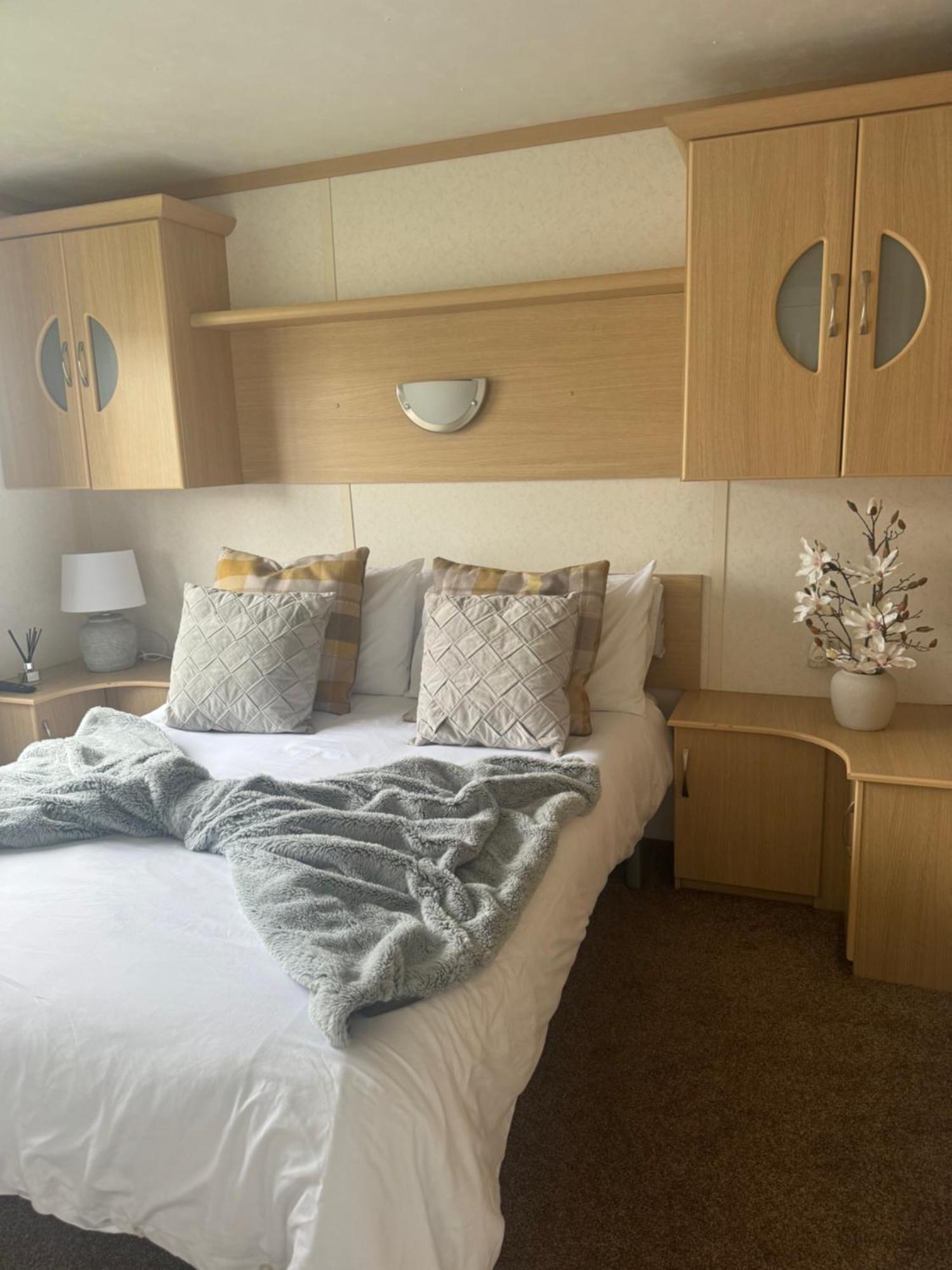 Marine Getaways Caravan Hire Rhyl Buitenkant foto