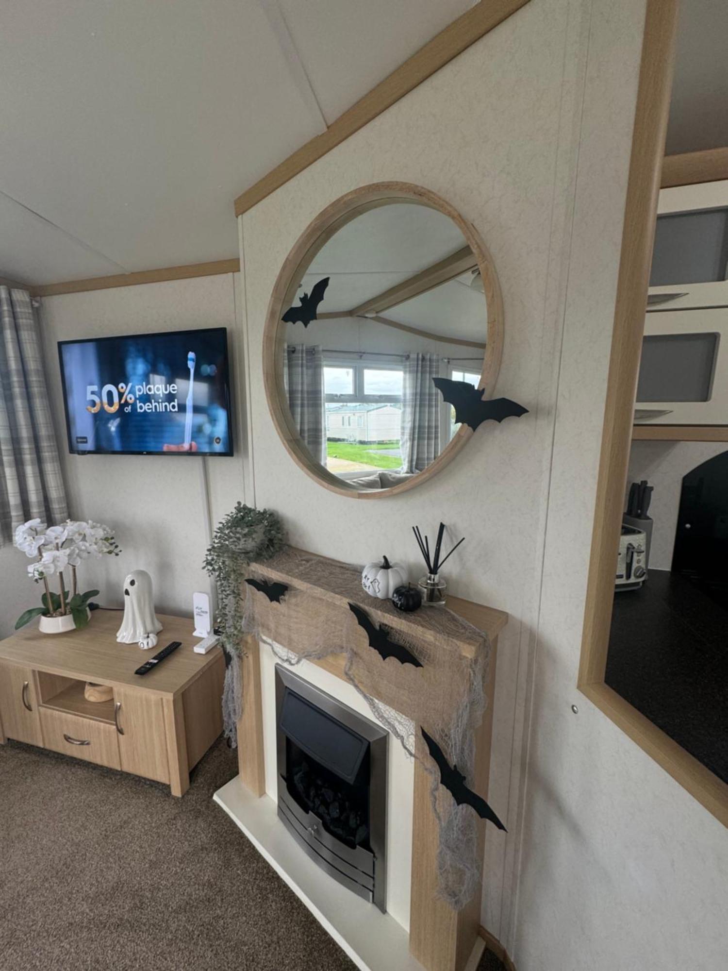 Marine Getaways Caravan Hire Rhyl Buitenkant foto