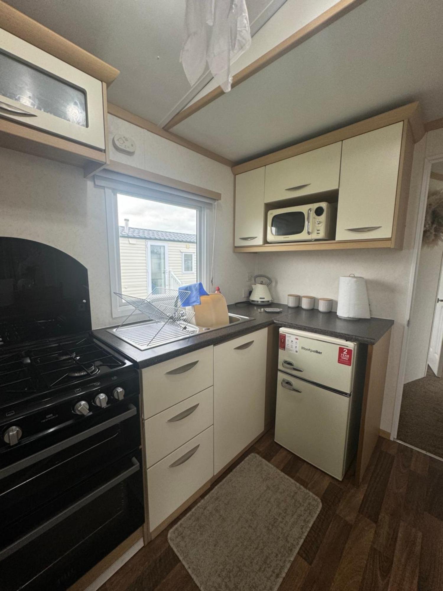 Marine Getaways Caravan Hire Rhyl Buitenkant foto