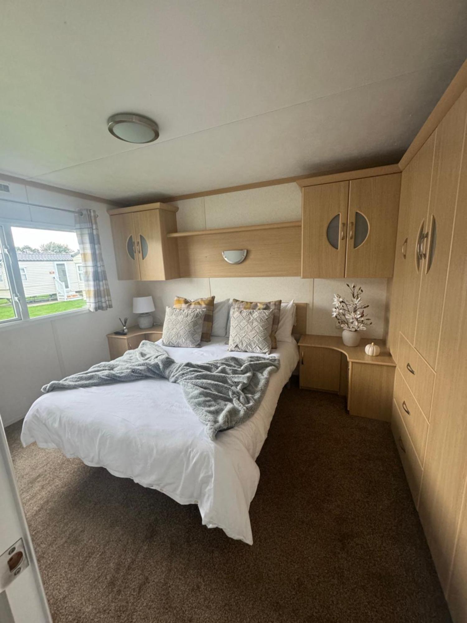 Marine Getaways Caravan Hire Rhyl Buitenkant foto